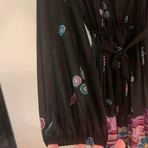 Vintage long sleeve full skirt 1970’s floral dress - Picture 4 of 6